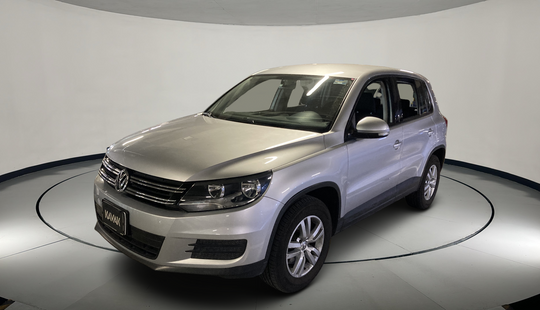 Volkswagen • Tiguan