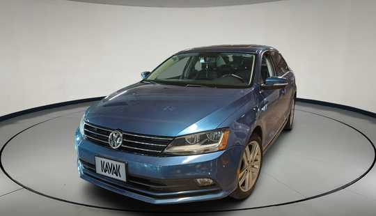 Volkswagen • Jetta