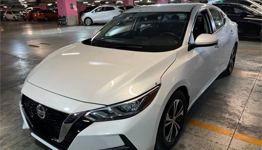 Nissan • Sentra