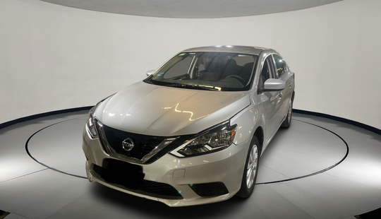 Nissan • Sentra