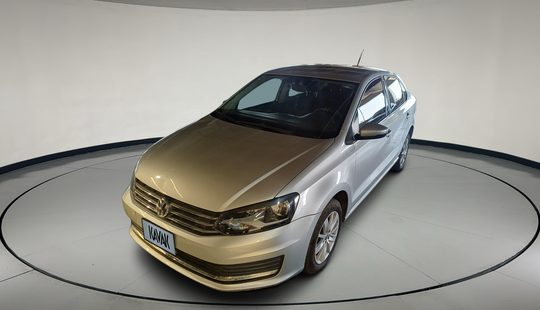 Volkswagen • Vento