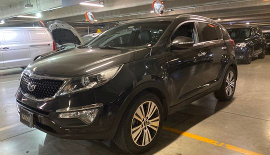 2016 • 84,000 km • Automático