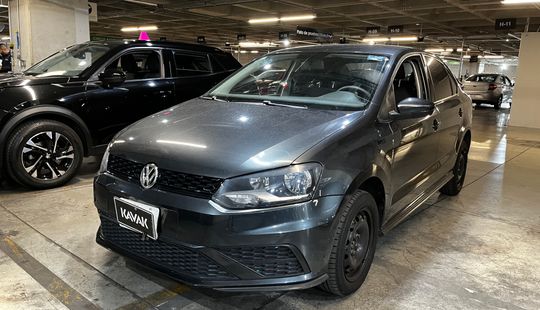 Volkswagen • Vento