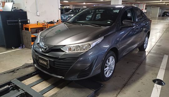 Toyota • Yaris