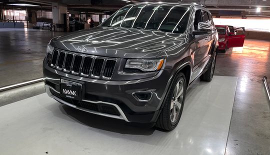 Jeep • Grand Cherokee