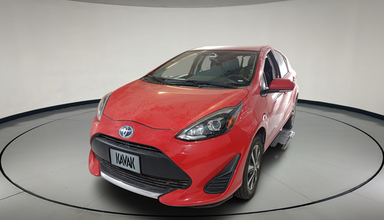 Toyota • Prius C