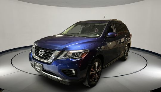 Nissan • Pathfinder