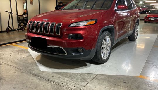 Jeep • Cherokee