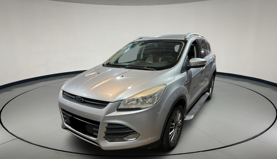 Ford • Escape