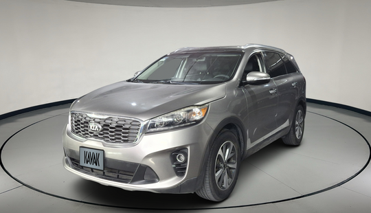 Kia • Sorento