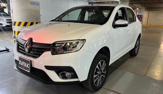 Renault • Logan