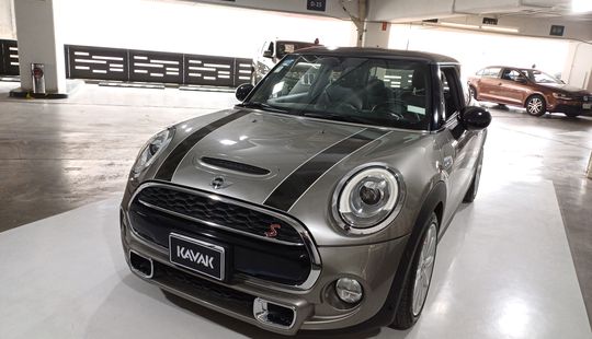 Mini • Cooper S