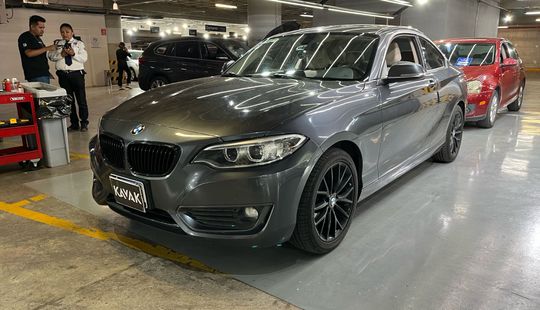 Bmw • Serie 2