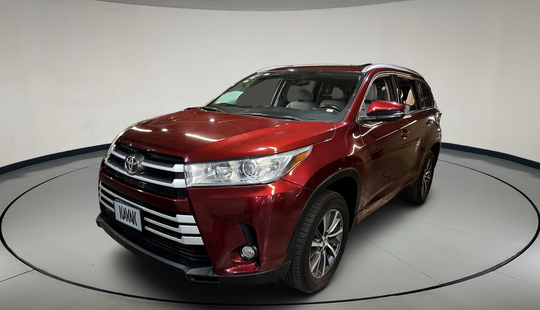 Toyota • Highlander
