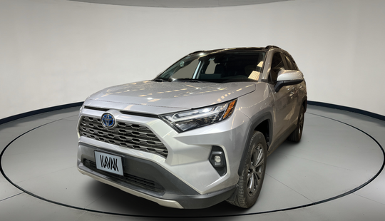 Toyota • RAV4