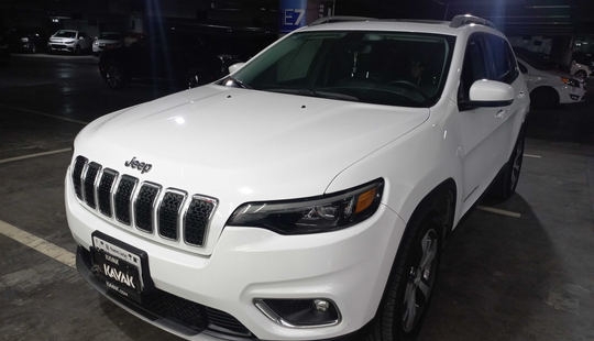 Jeep • Cherokee