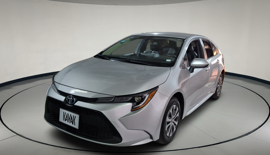 Toyota • Corolla