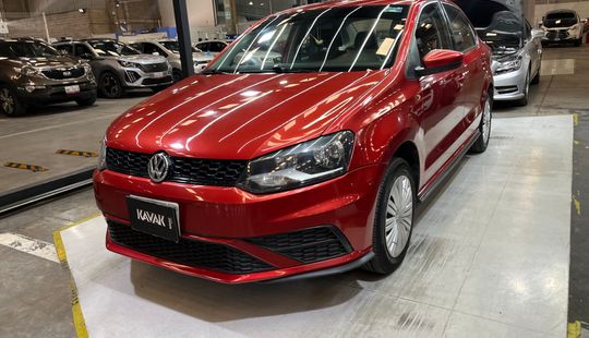 Volkswagen • Vento