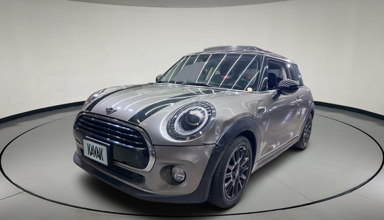 Mini • Cooper