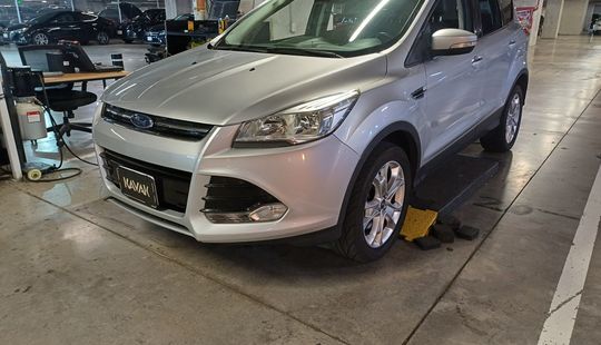 Ford • Escape
