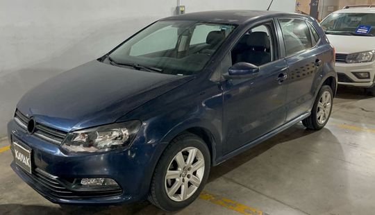 Volkswagen • Polo