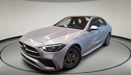 Mercedes Benz • Clase C