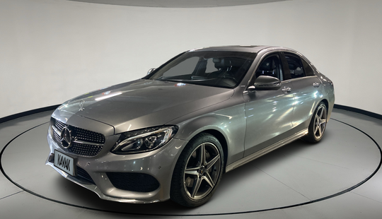 Mercedes Benz • Clase C