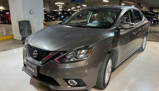 Nissan • Sentra