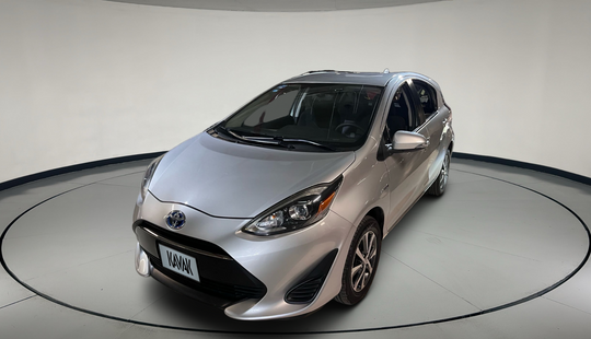 Toyota • Prius C