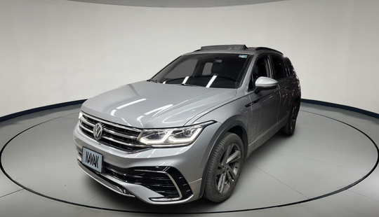 Volkswagen • Tiguan