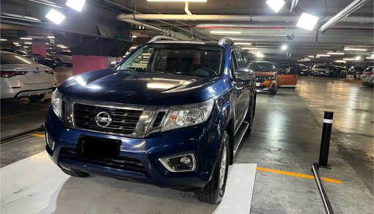 Nissan • NP300