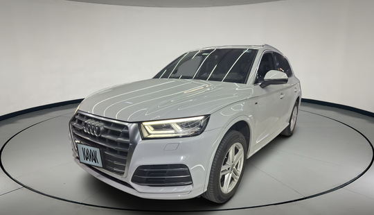Audi • Q5