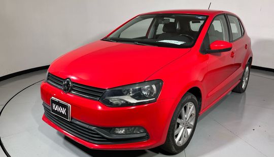 Volkswagen • Polo