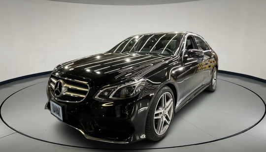 Mercedes Benz • Clase E