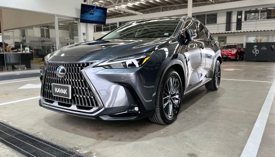 Lexus • NX
