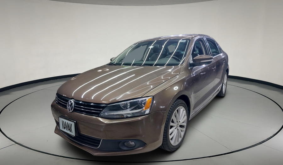 Volkswagen Jetta 2.5 SPORT PAQ WELTRADIO TECHO TIPTRONIC Sedan 2014