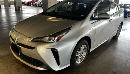 Toyota • Prius