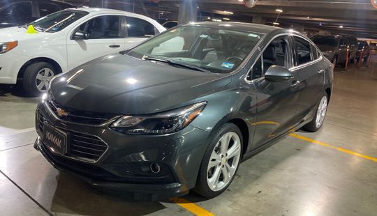 Chevrolet • Cruze