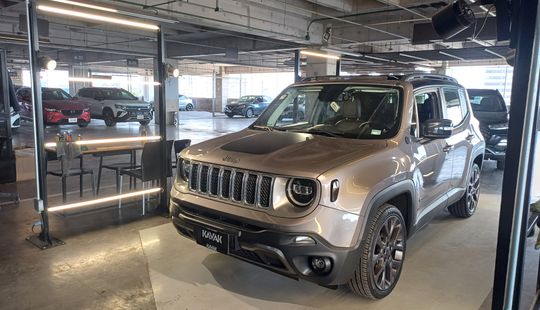 Jeep • Renegade