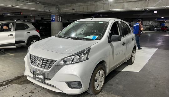 Nissan • March