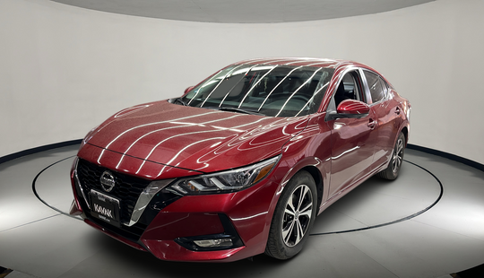 Nissan • Sentra