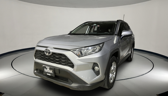 Toyota • RAV4