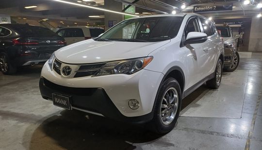 Toyota • RAV4