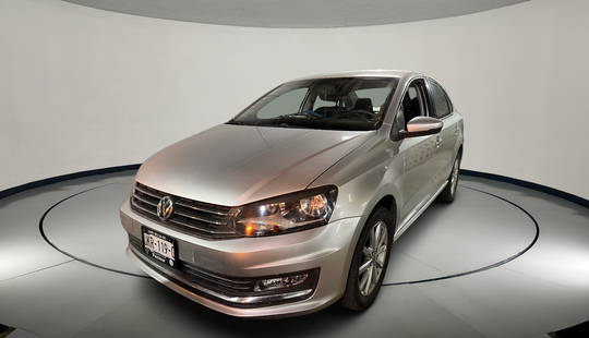 Volkswagen • Vento