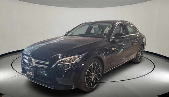 Mercedes Benz • Clase C