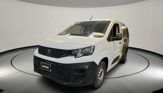 Peugeot • Partner