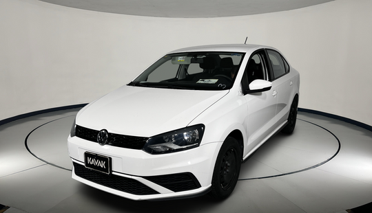 Volkswagen • Vento