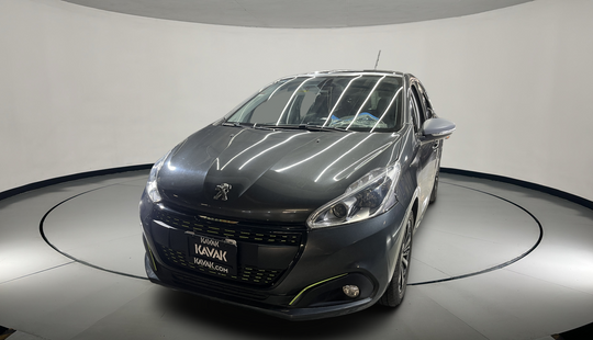 Peugeot • 208