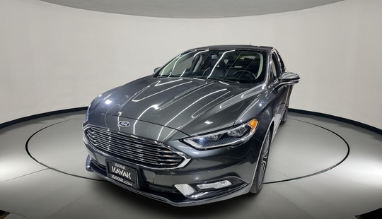 Ford • Fusion
