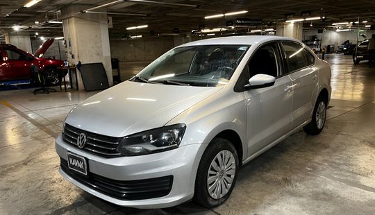 Volkswagen • Vento